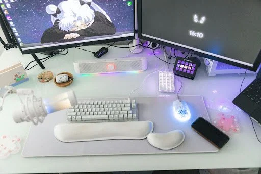 Streaming Communities Embrace Gaming Mystery Box Giveaways