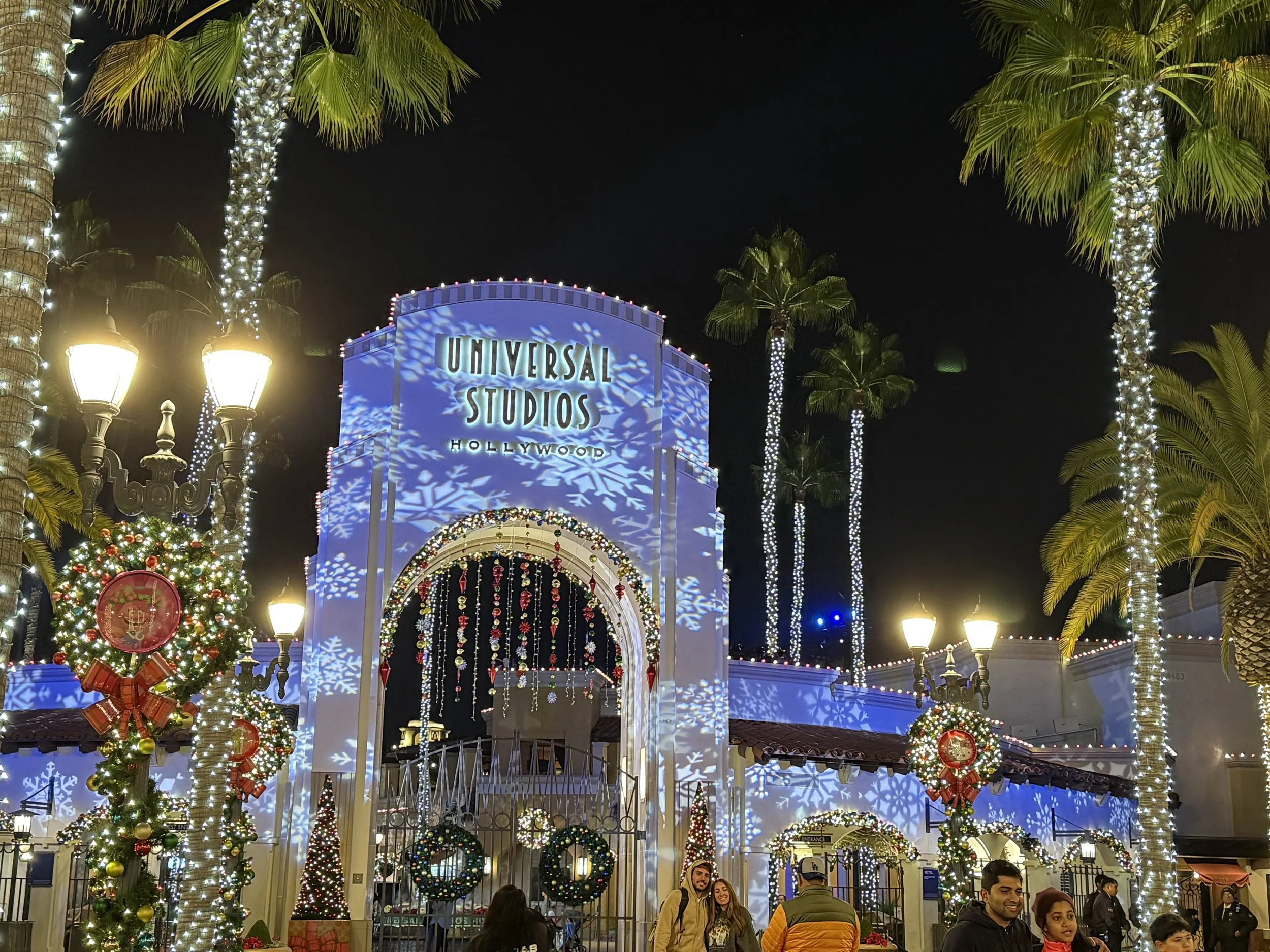 Universal Studios Hollywood Grinchmas Review: Fah Who Hooray!