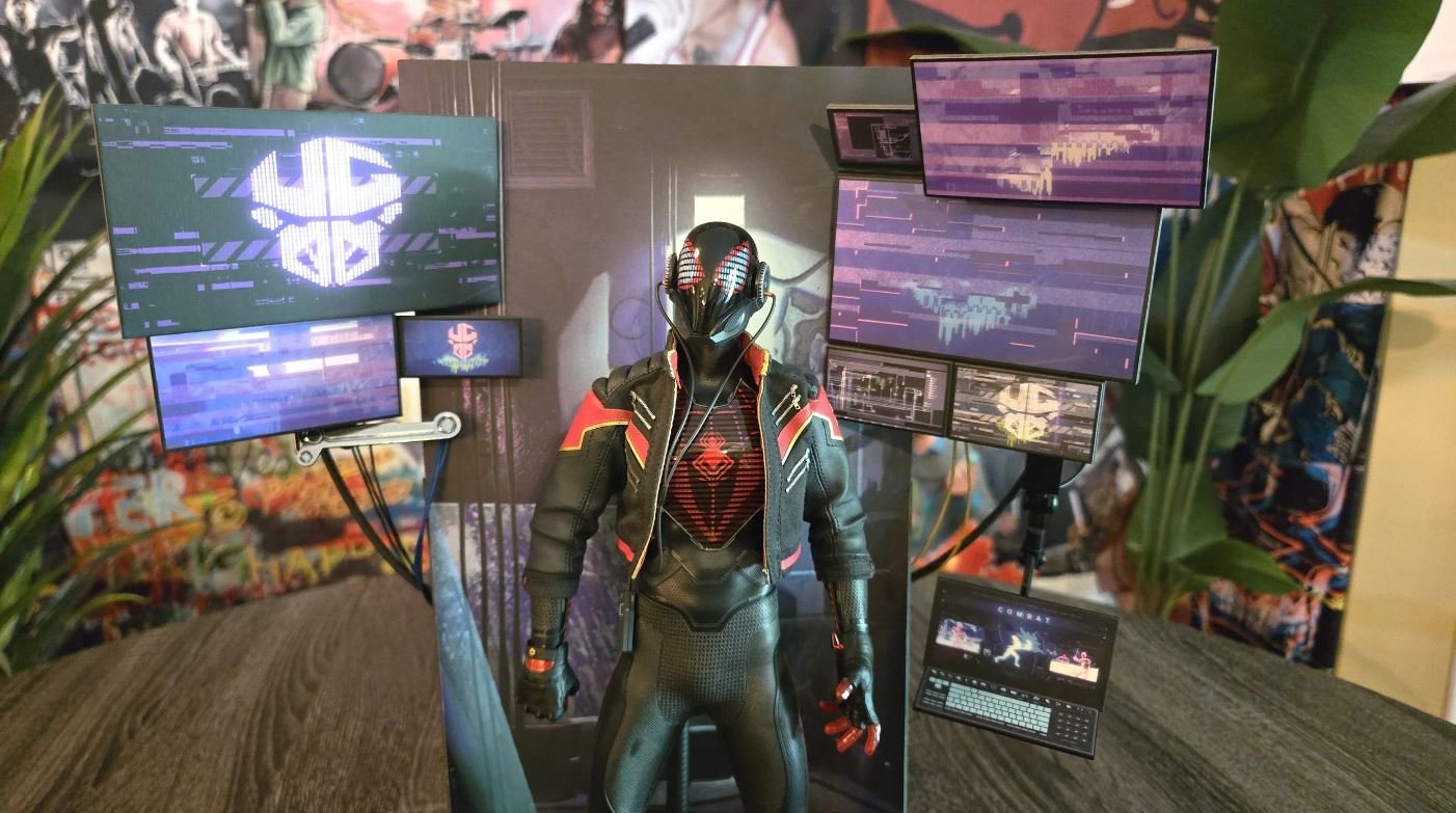 Miles Morales (2020 Suit) Sixth Scale Collectible Figure by Hot Toys