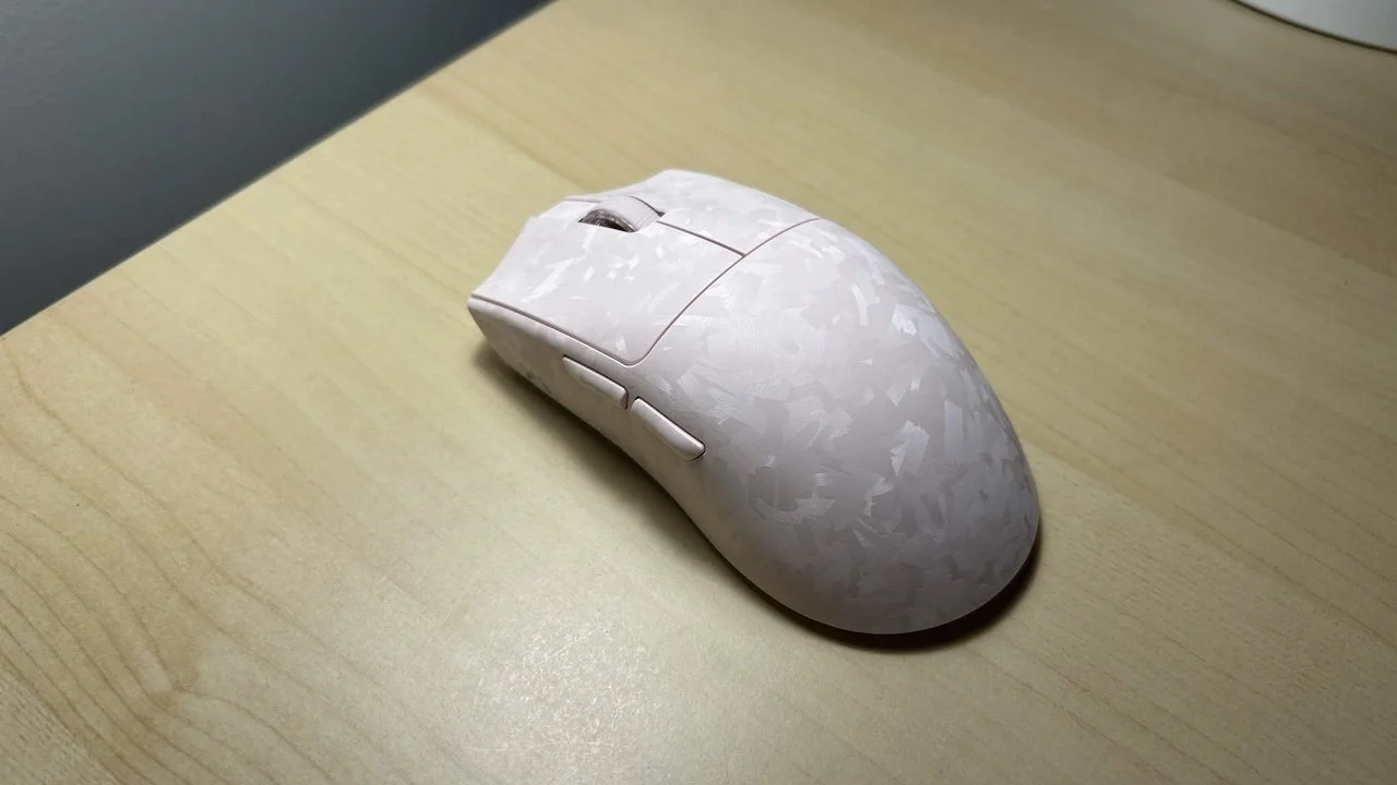 YUNZII M2 8K Wireless Gaming Mouse Review: A Lightweight Champion