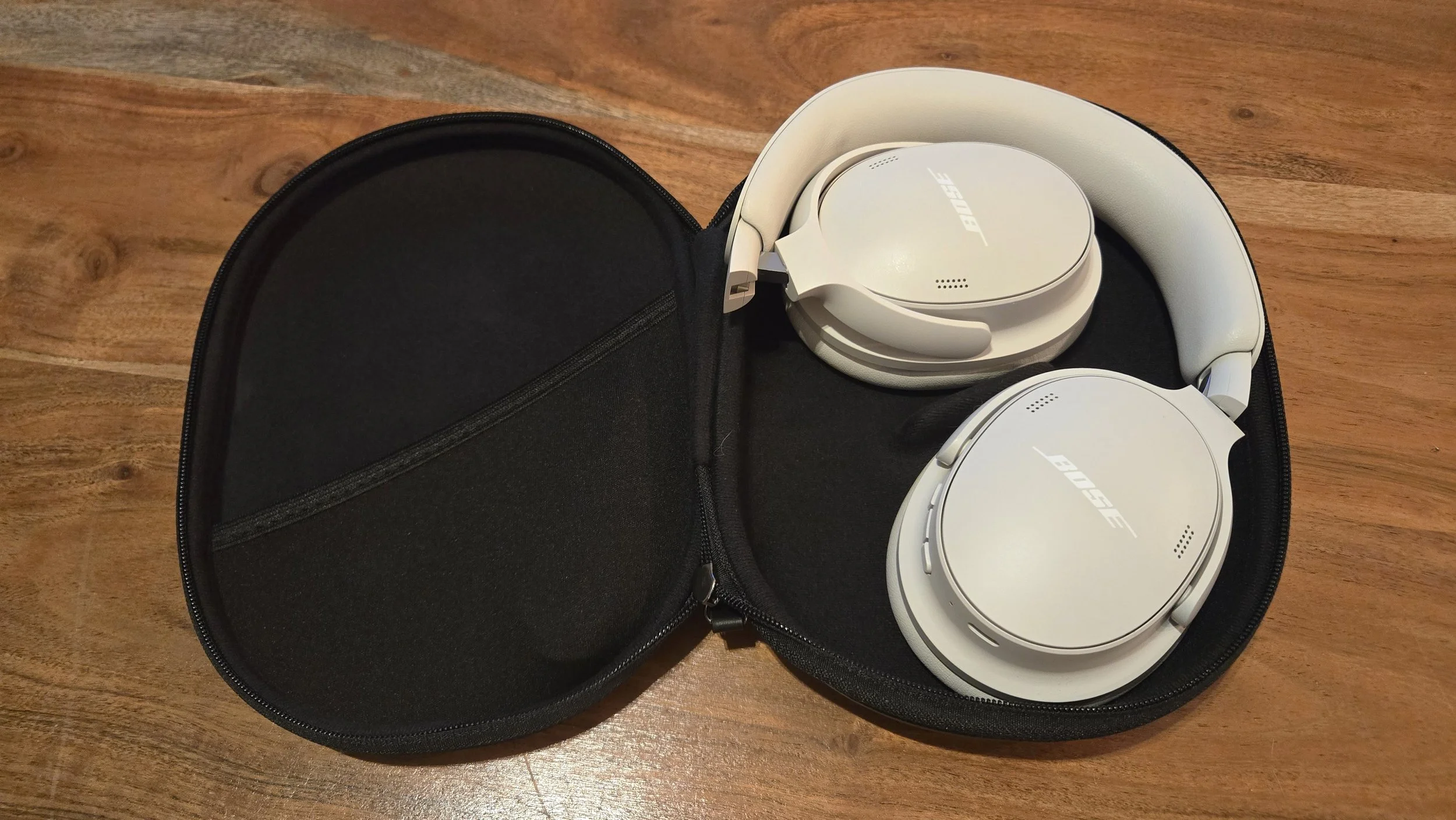 Bose QuietComfort Gen 2 Review: Sounds Good, Feels Good, Looks Good