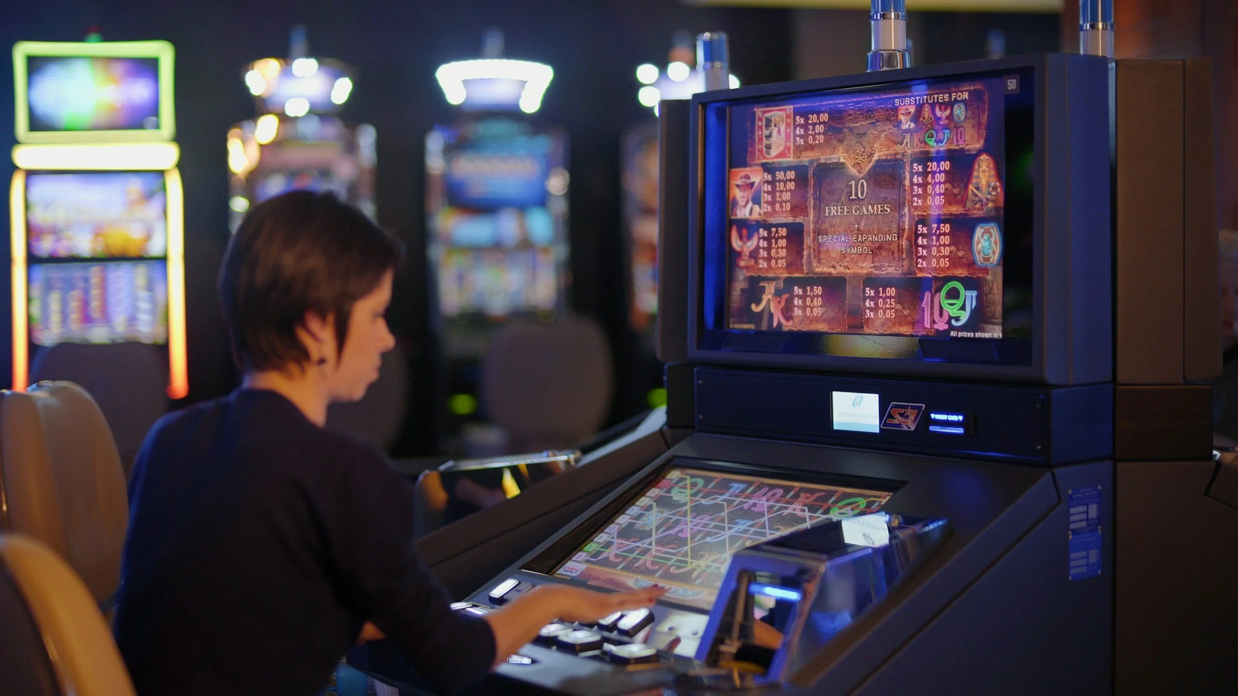 QQMacan and the Concept of a Premium Gaming Experience for Elite Players