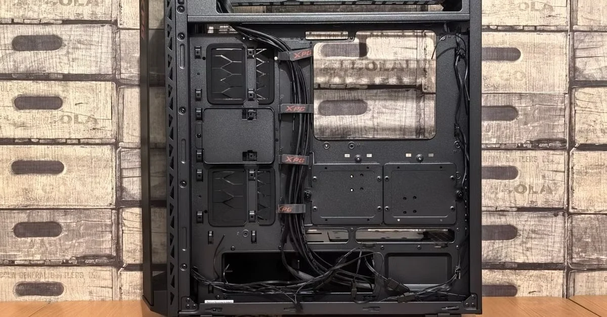 Building a Gaming PC? Don’t Overpay for Windows