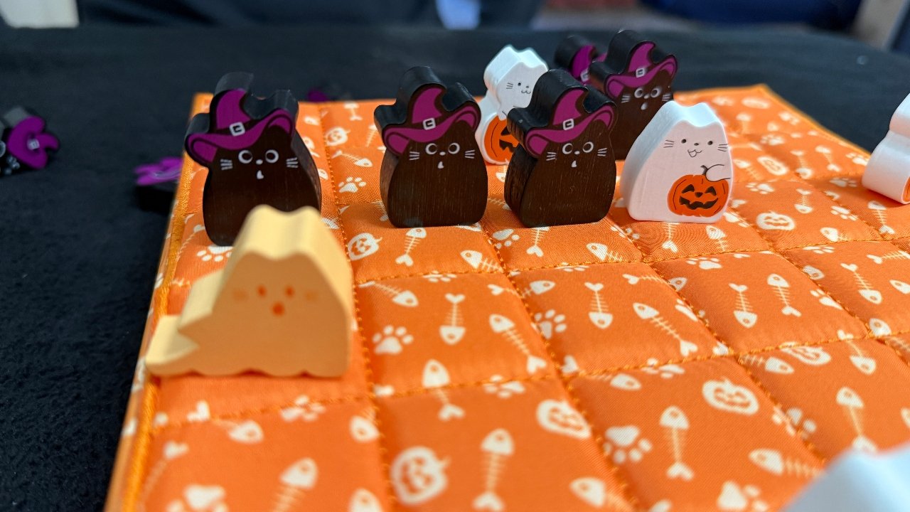 BOOoop! Board Game Review: Cutest Little Ghost Kitties — GameTyrant
