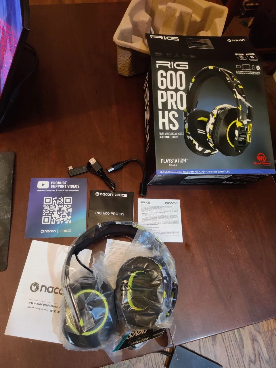 thumbnail image 2 of Nacon RIG 800 HS Wireless Headset – For PC, PS4, PS5 – Tested & Working (Used, With Box) 2 of 3