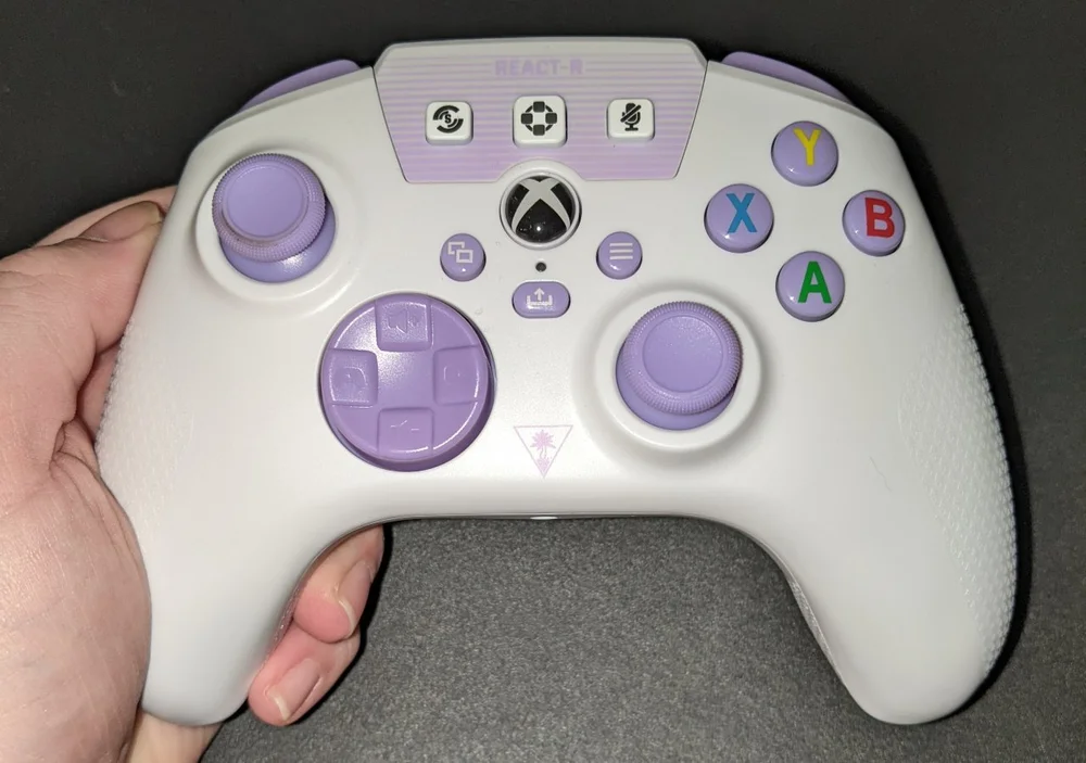 React-R Controller Review: Making Top Tier Control Affordable — GameTyrant