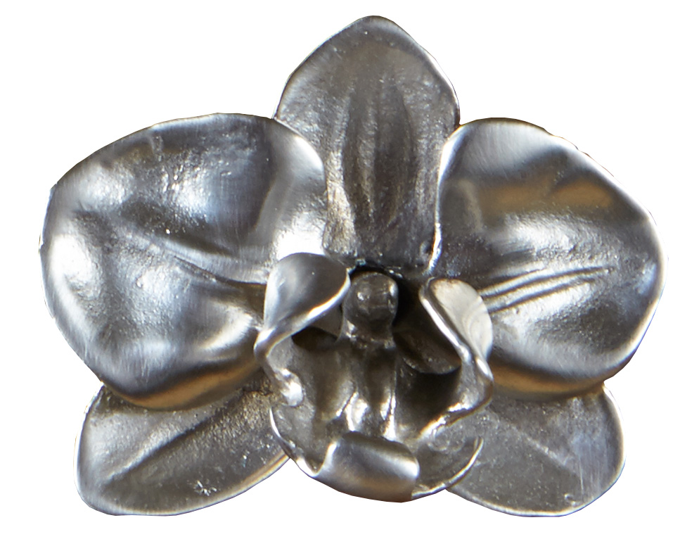 Silver plated orchid door handle from Martin Pierce Hardware Los Angeles Ca 90016 Photo Doug Hill