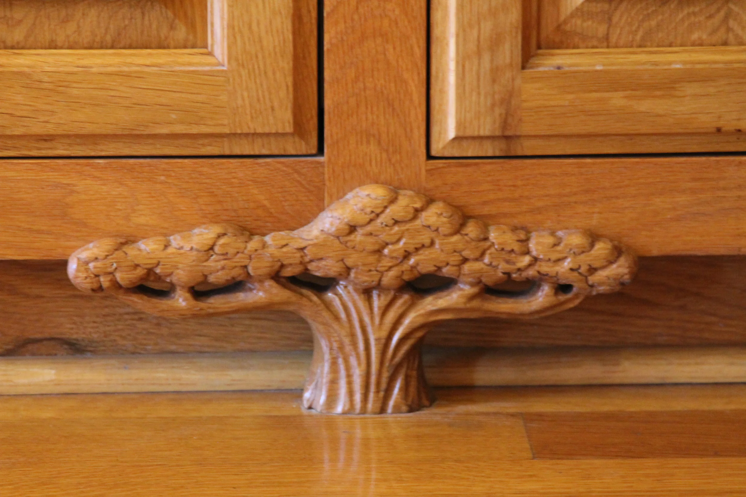scenice tree.jpg