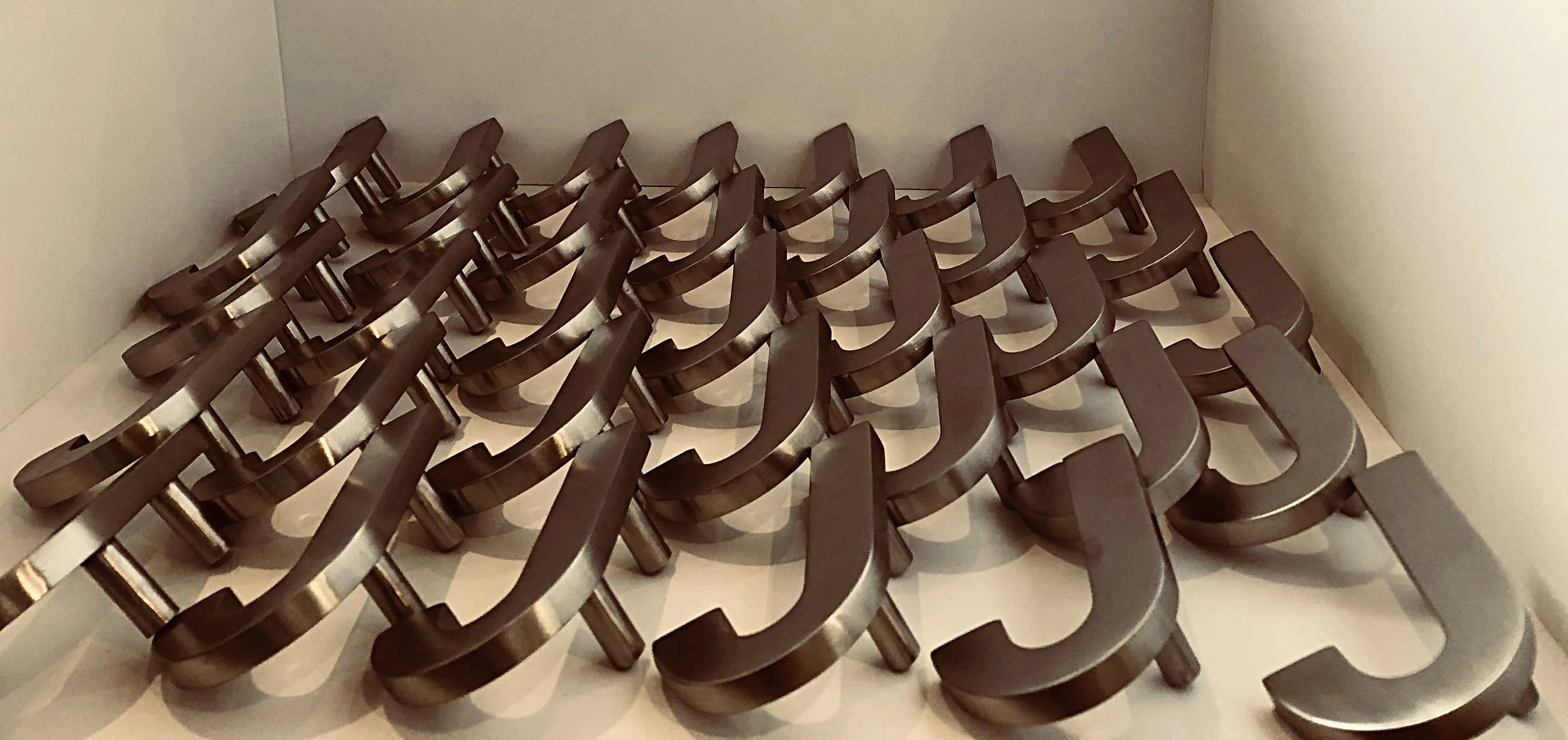 Brand Name Custom Cabinet Pull