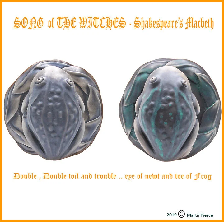 Halloween Frogs 1.jpg