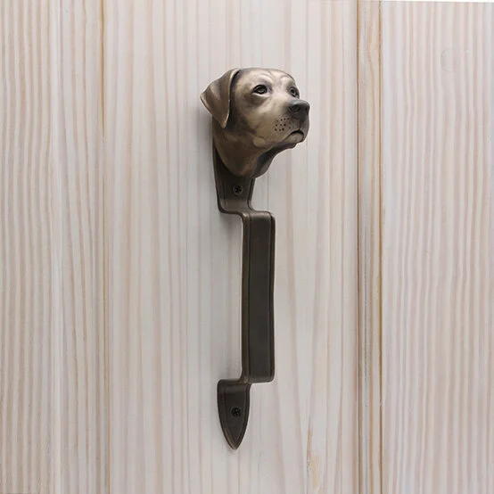 Right-facing bronze Labrador door pull – handcrafted dog hardware by Martin Pierce