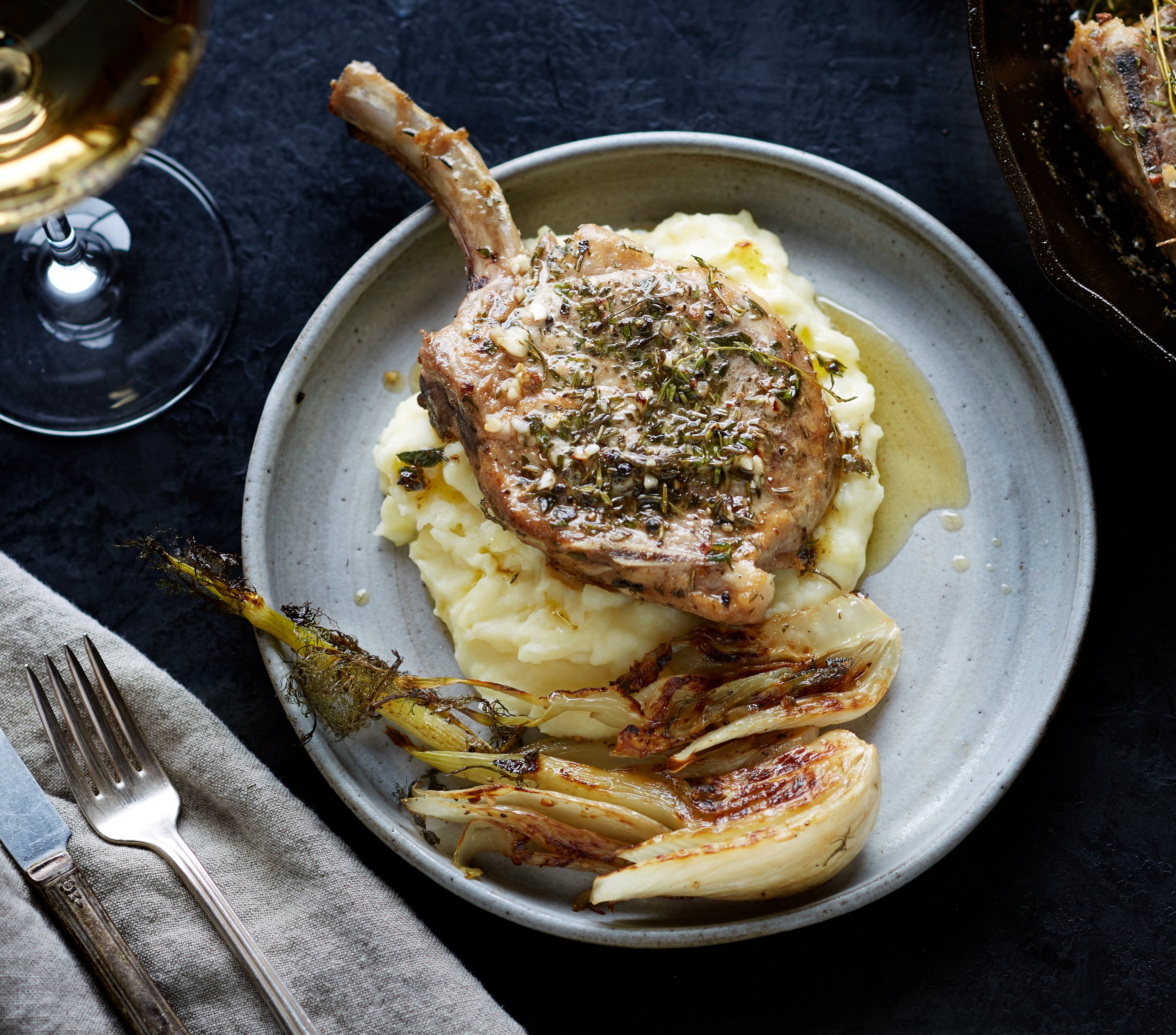 Porkchop on plate.jpg