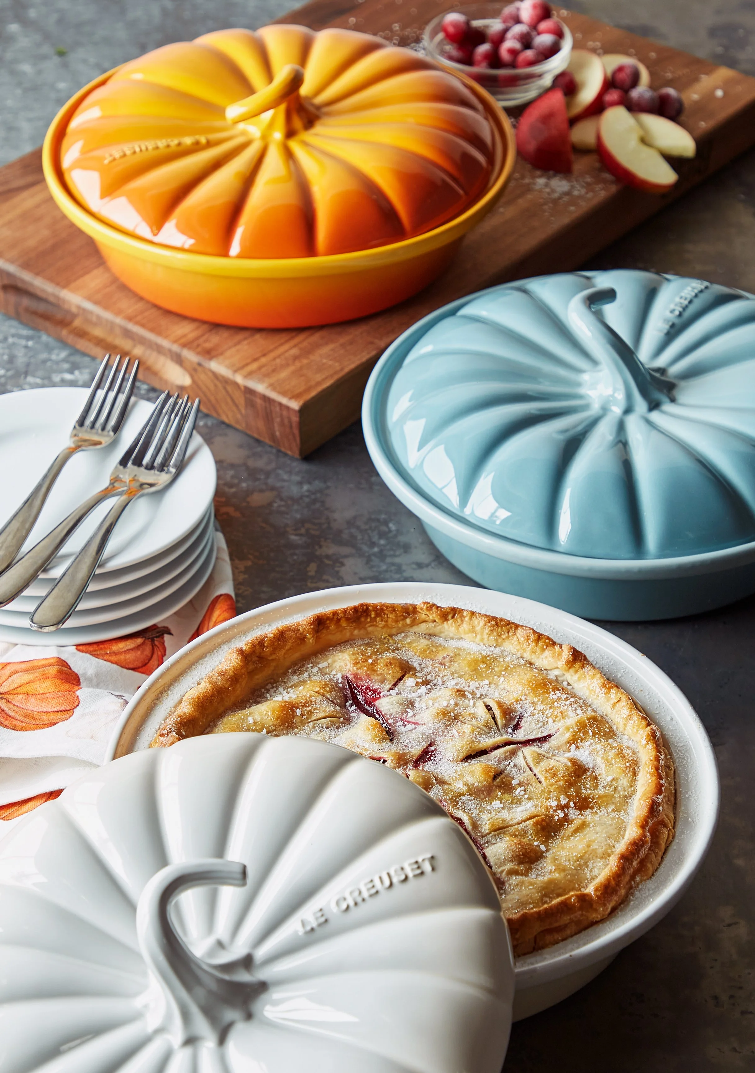 LeCreuset Pie dish.jpg