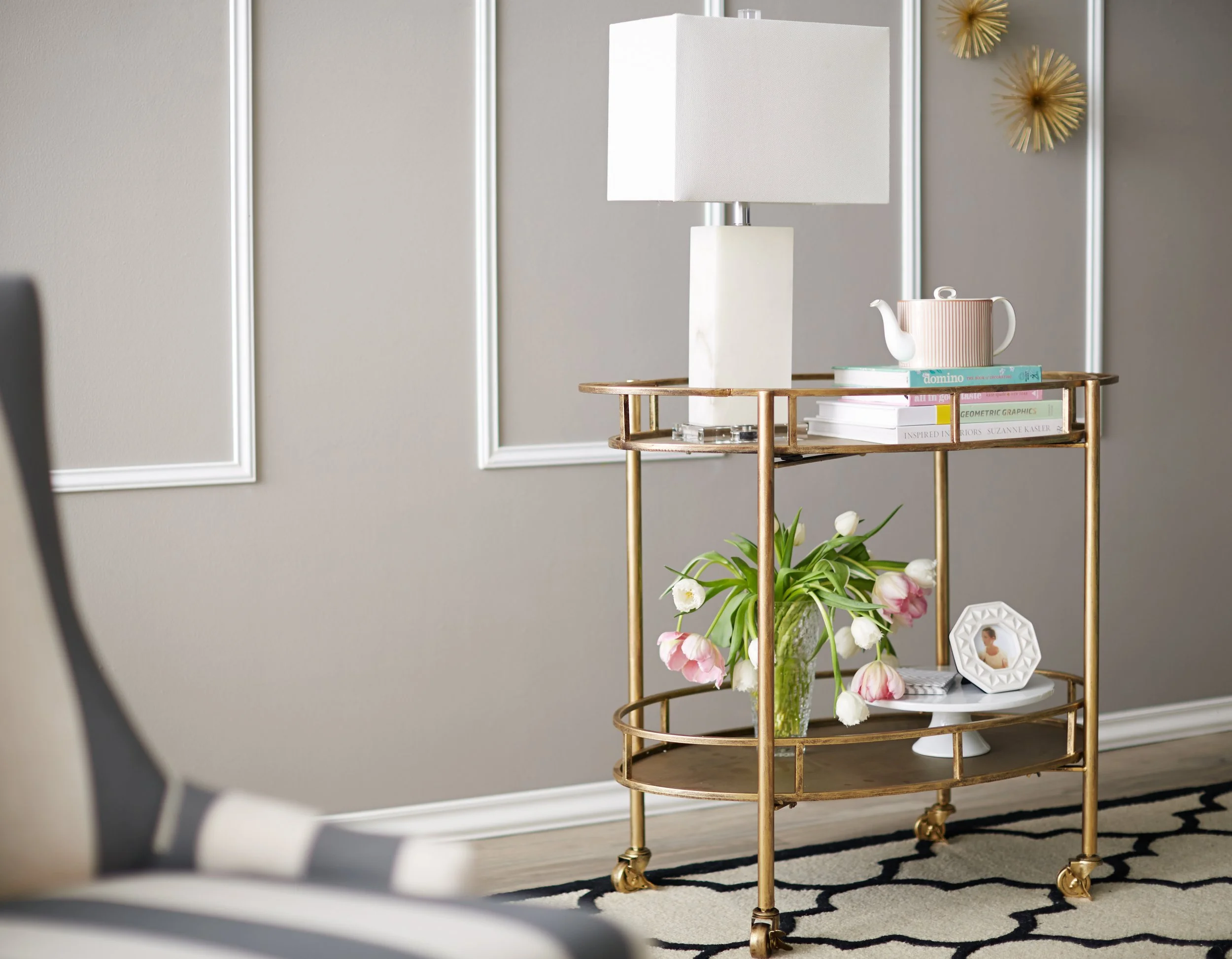 010516_WeddingRegistry_GiftGuide1_HolywoodChic_263_ALT3_jw_v1.jpg
