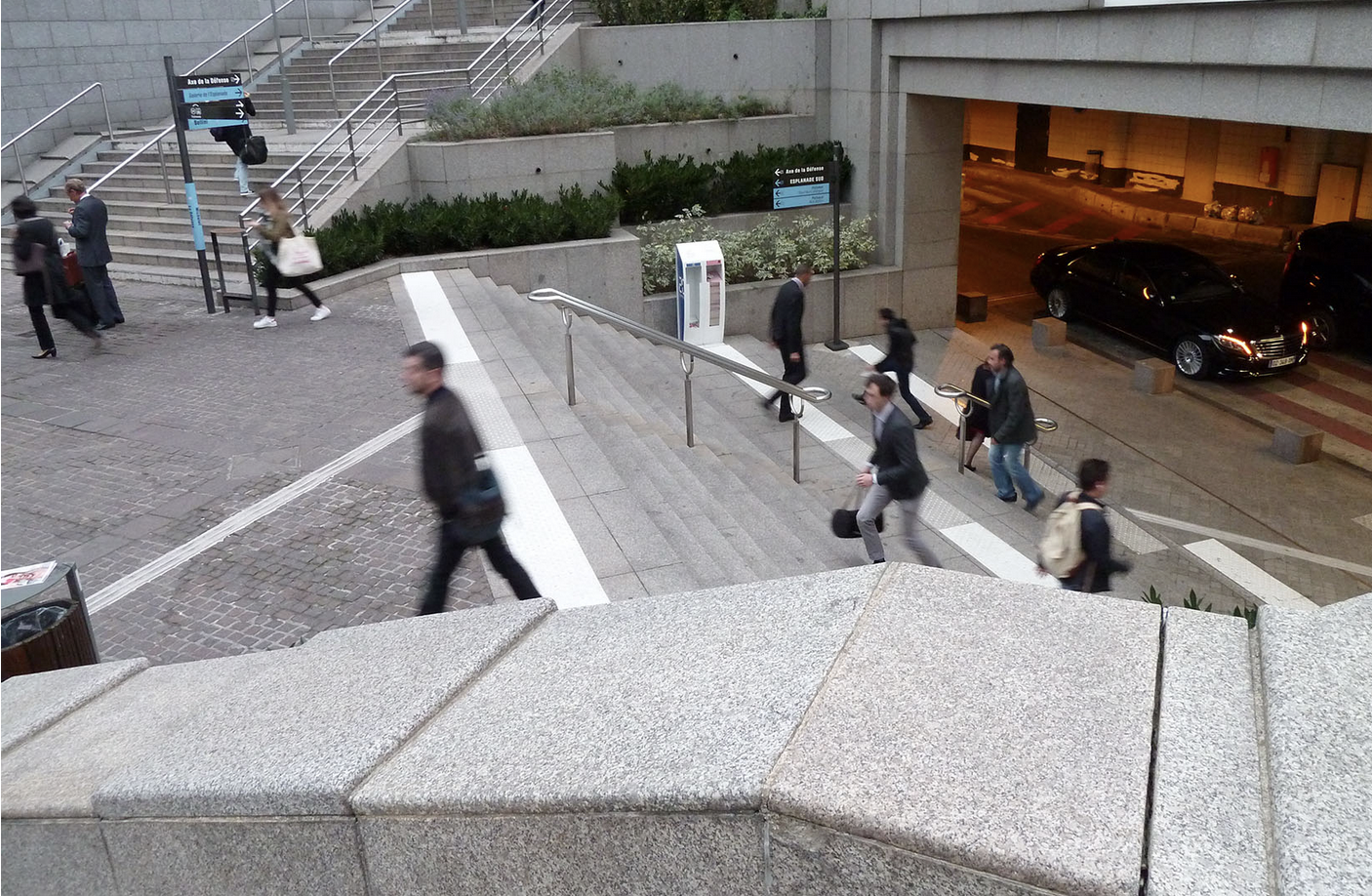 La Défense fait peau neuve!