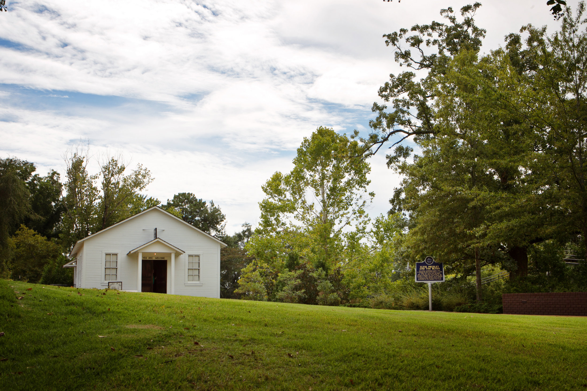  Assembly of God Church at the Elvis Presley Birthplace 
