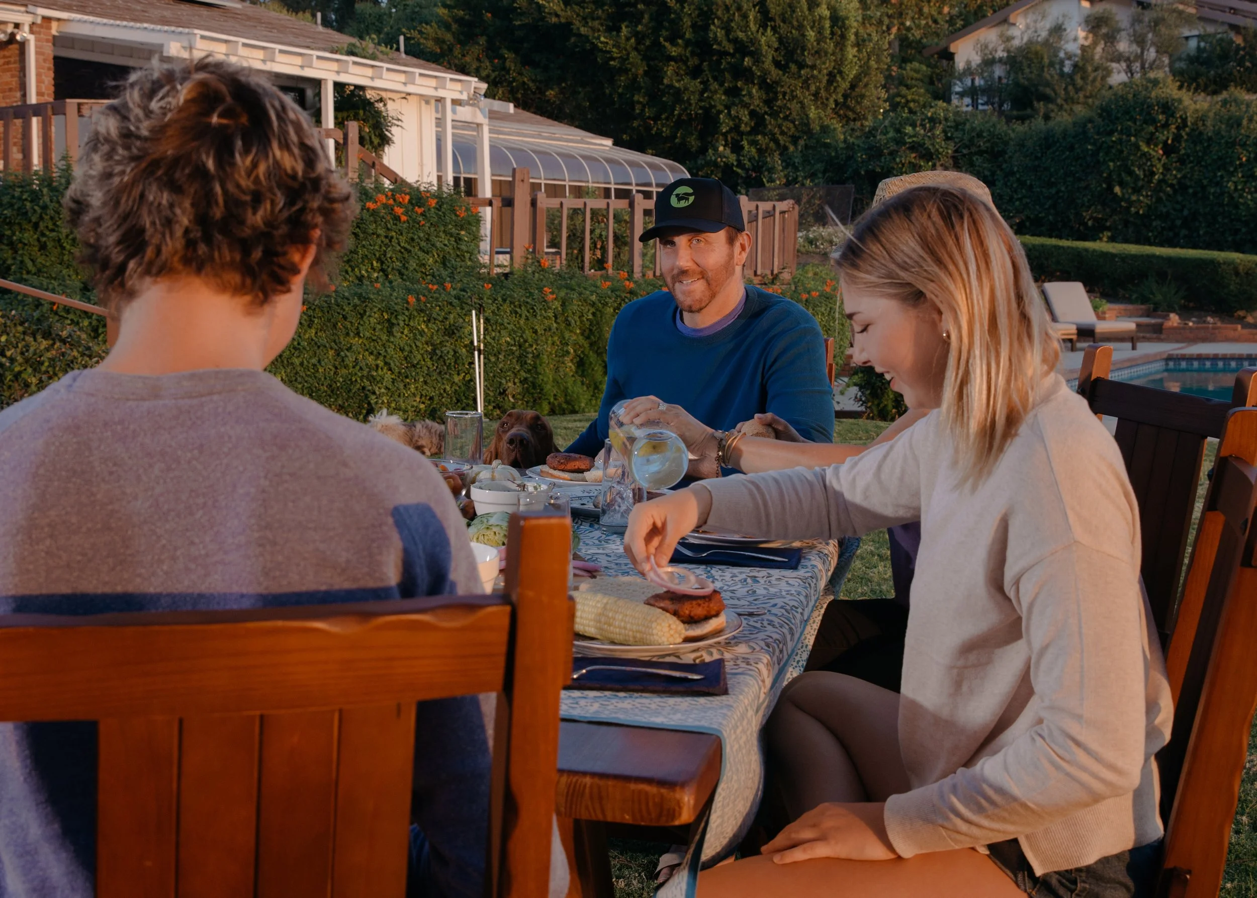 00xp-virus-family-dinners_007.JPG