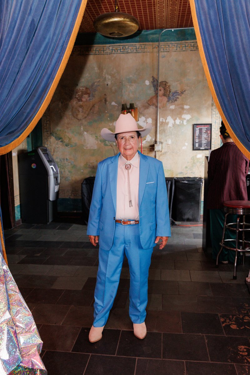 OldestDragKing_030.JPG