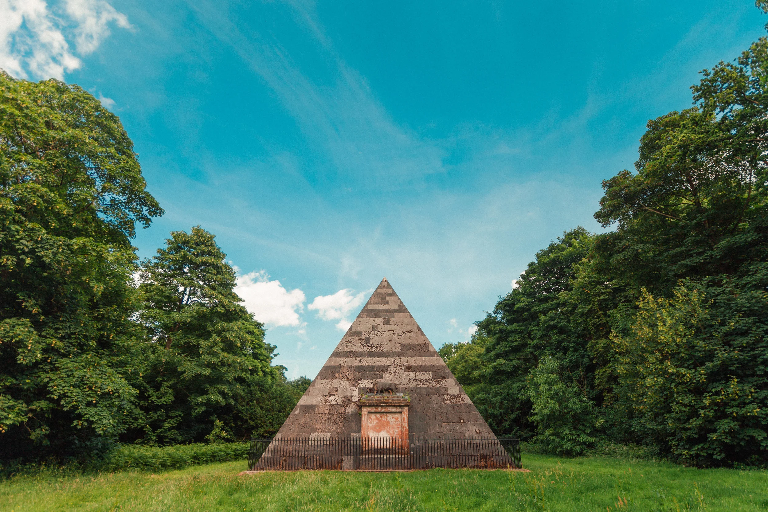 mausoleum-1.jpg