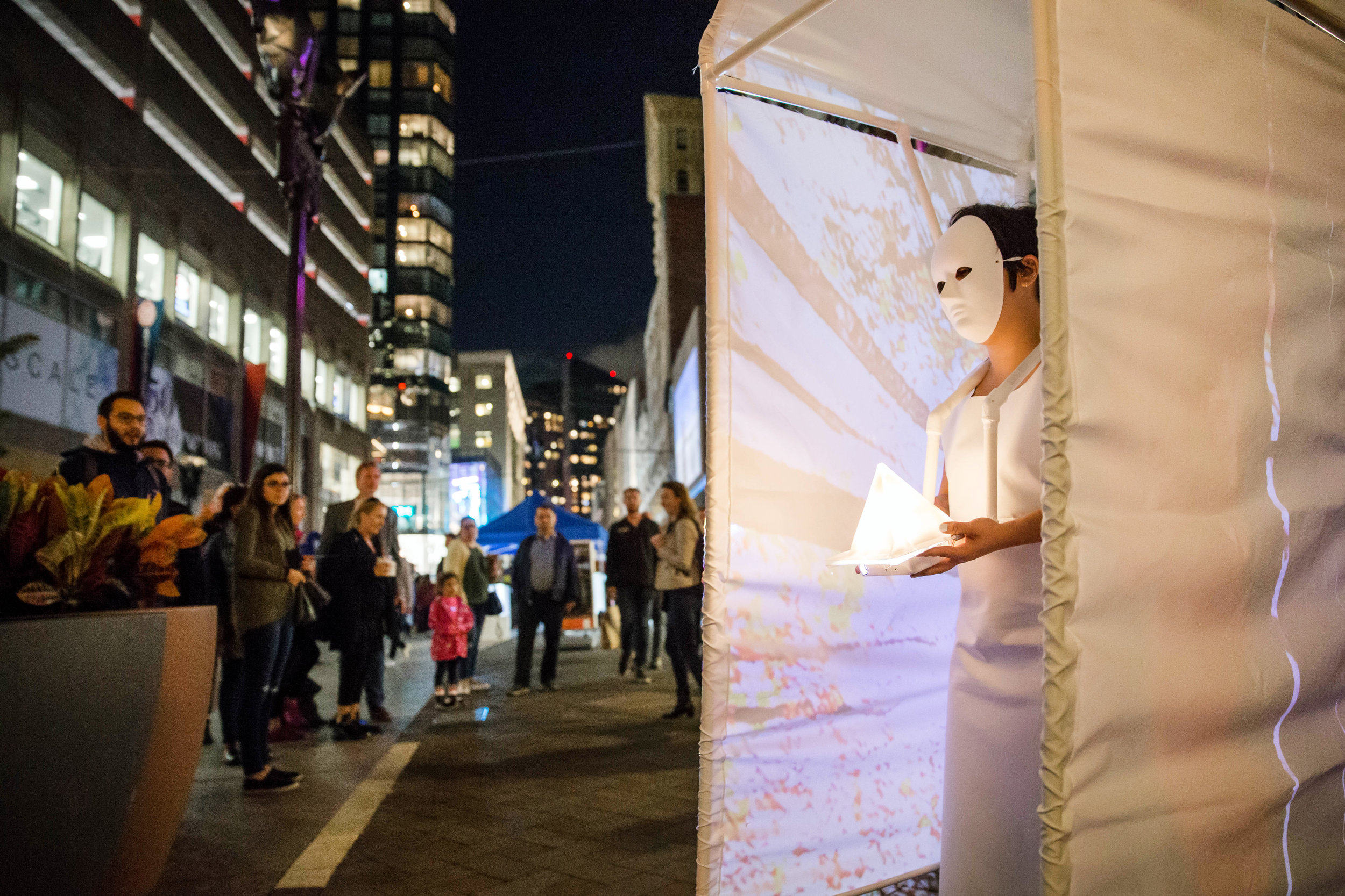 VAGABOND_Lani Asuncion_Illuminus 2017_Photo by Aram Boghosian_1.jpg