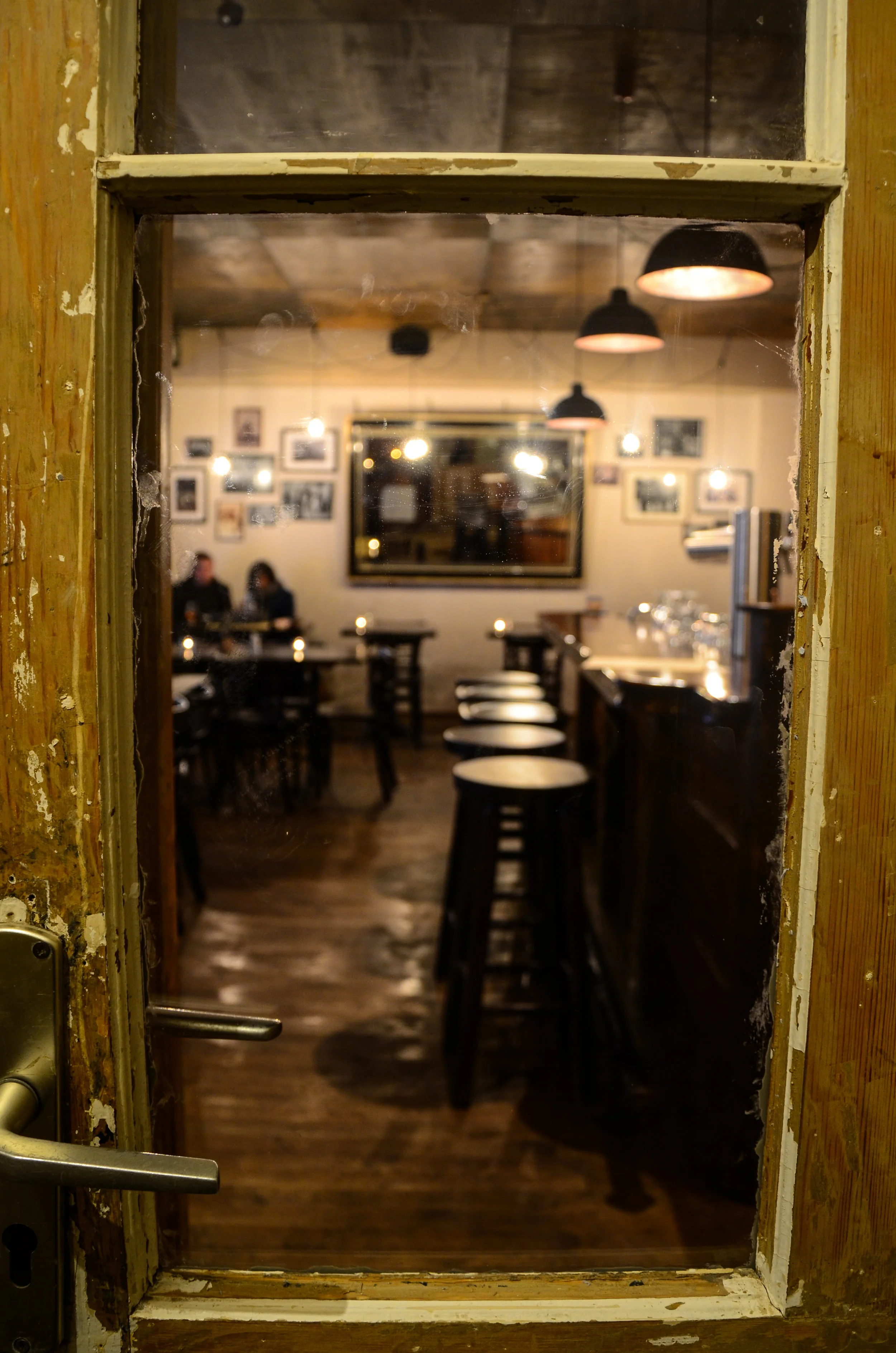 SaltnBone Interior-15.jpg