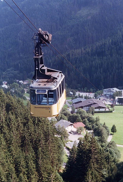 Zell Am See Austrian Alps.jpg