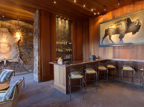 Zinc Bar