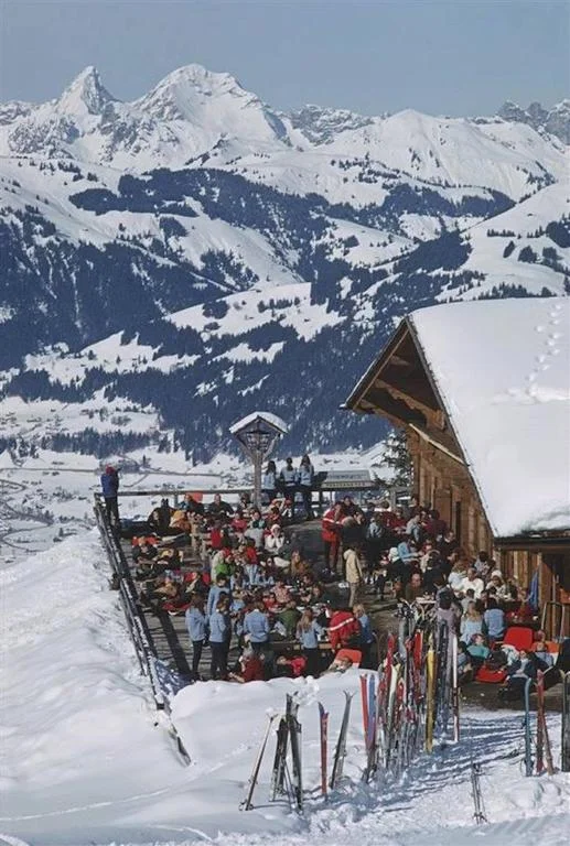 The Eagle Club shot by Slim Aarons in 1969