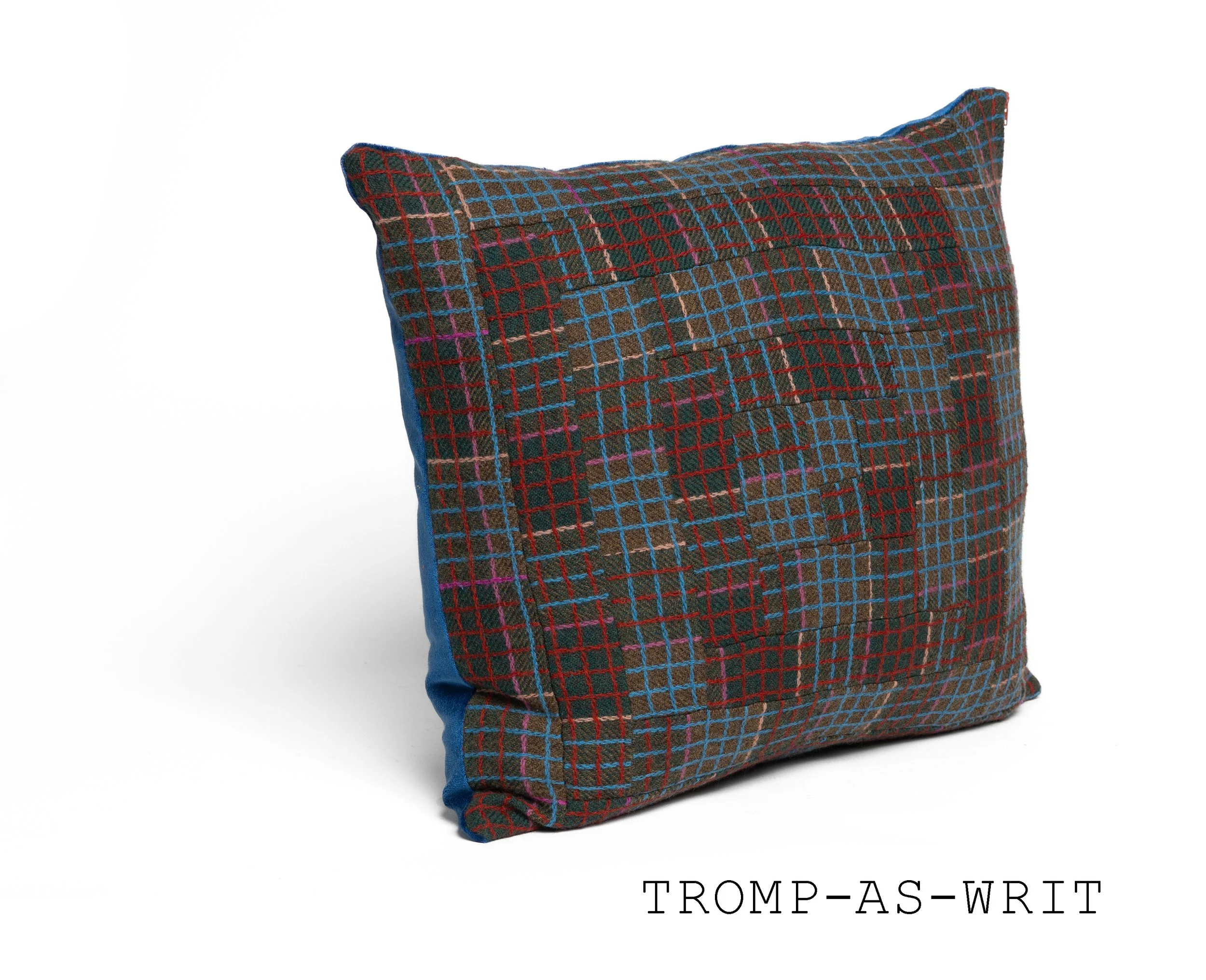Tromp Spiral pillow.jpg