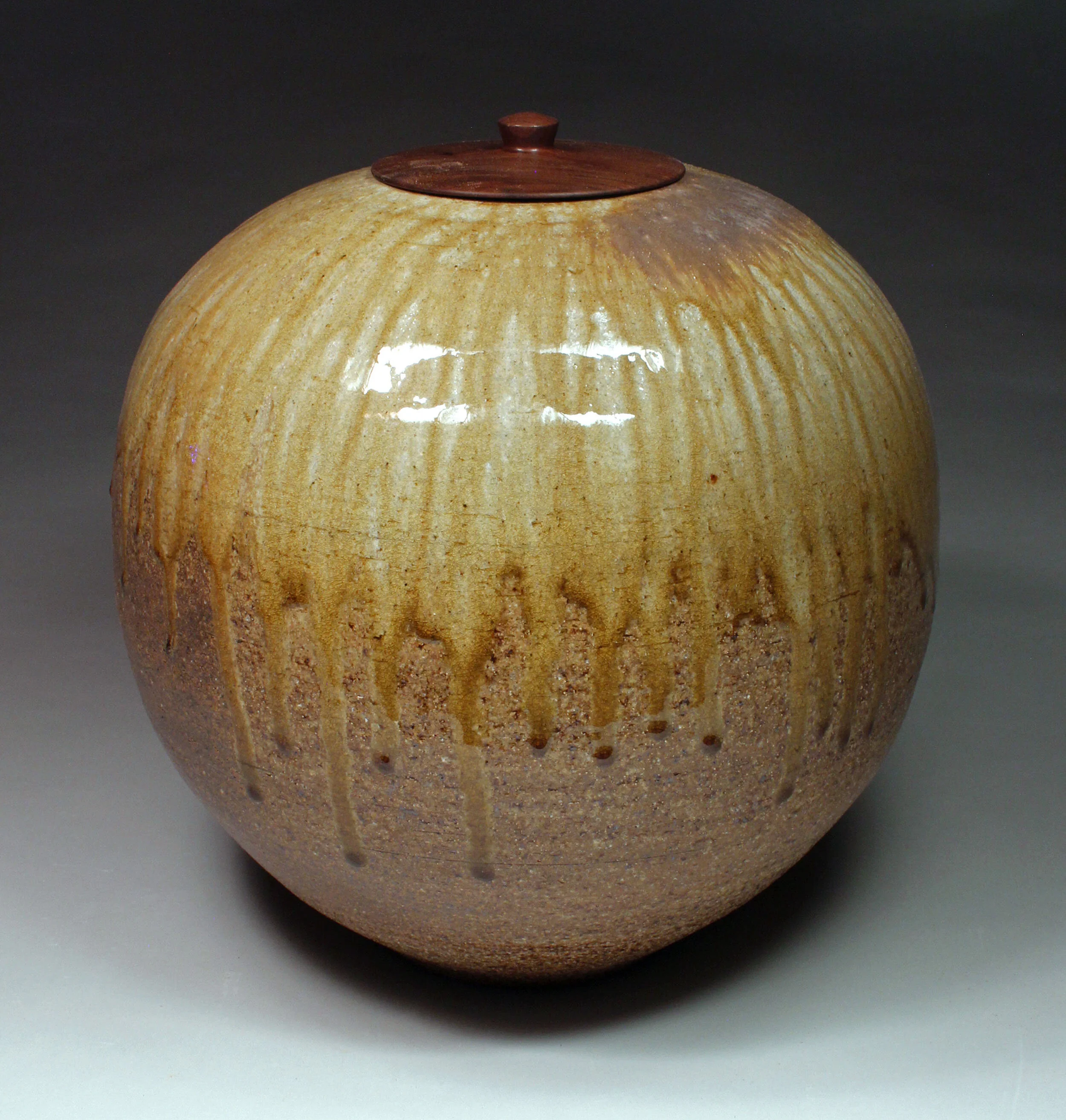 lidded30.jpg