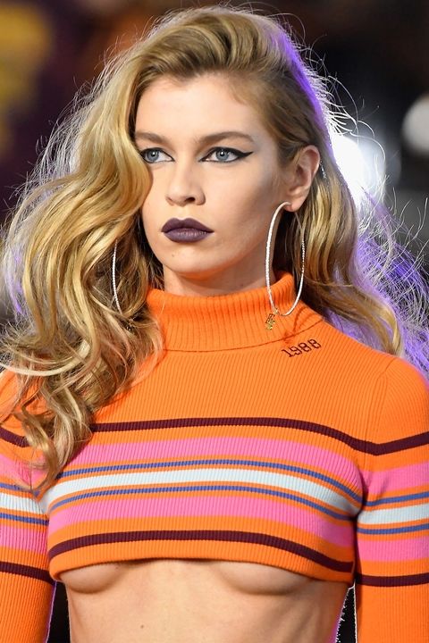 Fall 2017 Beauty Ideas Deep Purple Lips.jpg