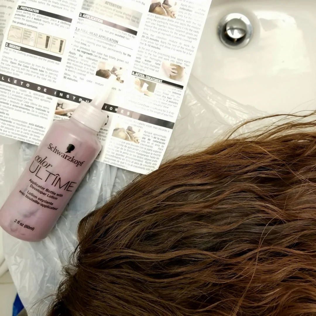 Schwarzkopf Color Ultimate Application Step 1.jpg