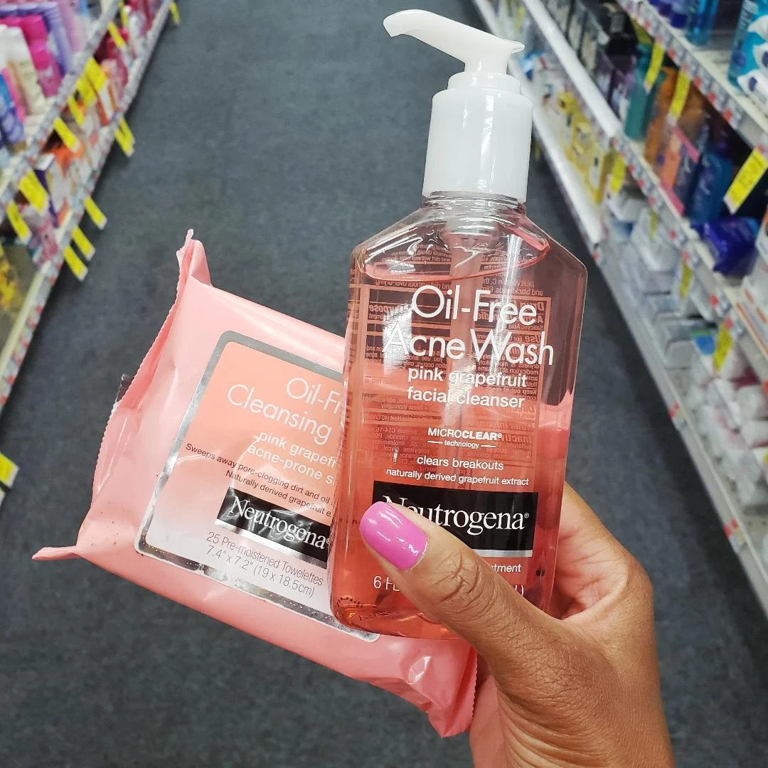 Neutrogena Face Wash and Wipes in CVS.jpg