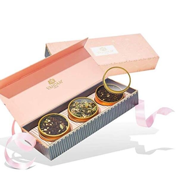 VAHDAM, Assorted Tea Gift Set - BLUSH, 3 Teas in a Tea Sampler Gift Box.JPG