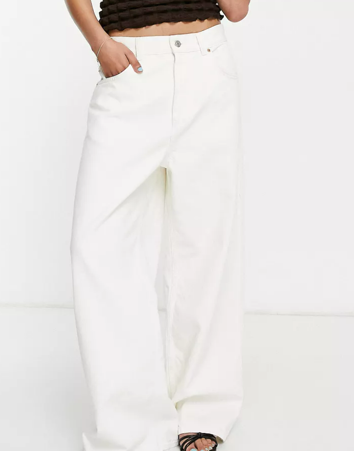 Topshop low slung boyfriend jeans in off white.png