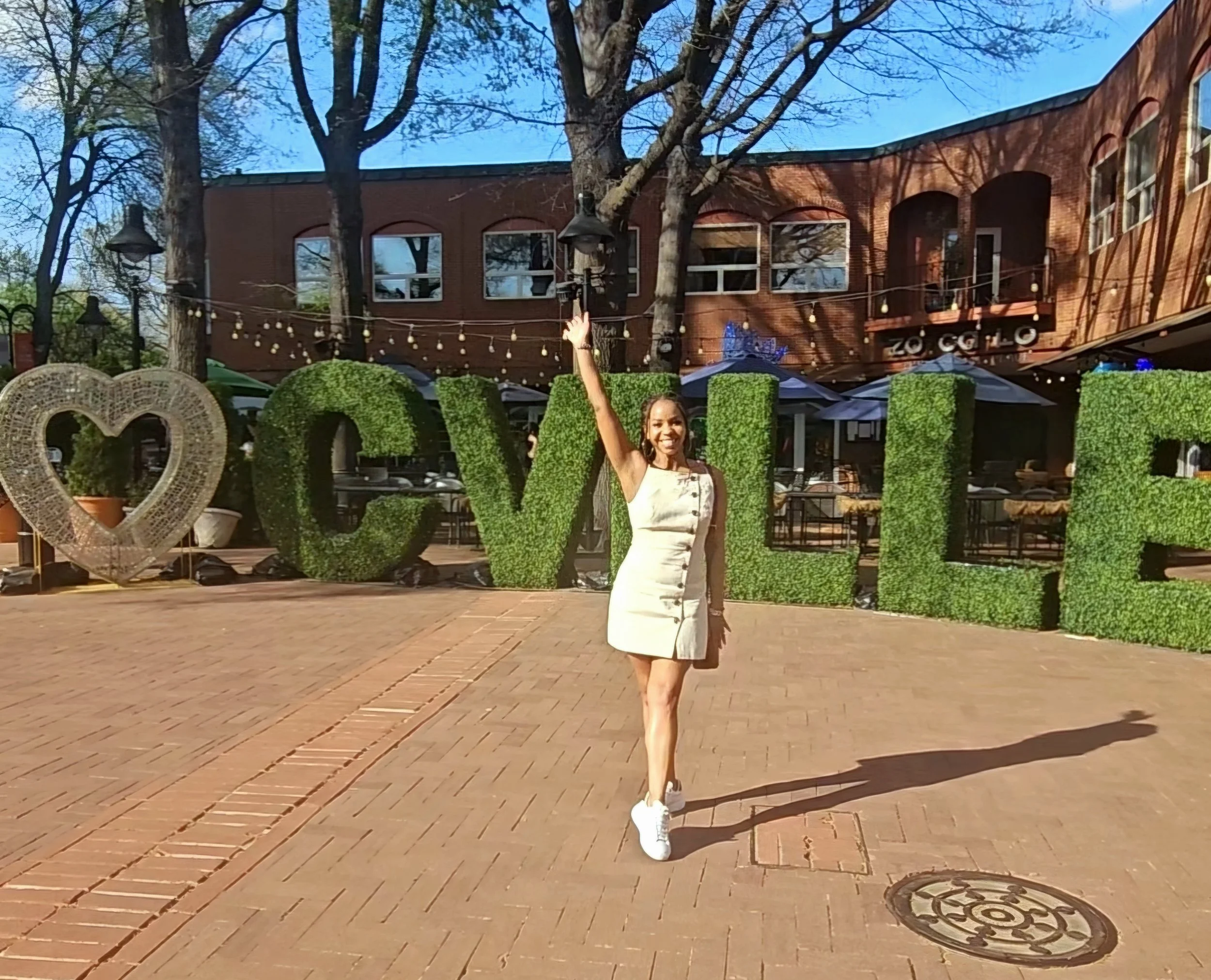 The Perfect Charlottesville Weekend Itinerary: Wineries and a Cozy Inn Stay