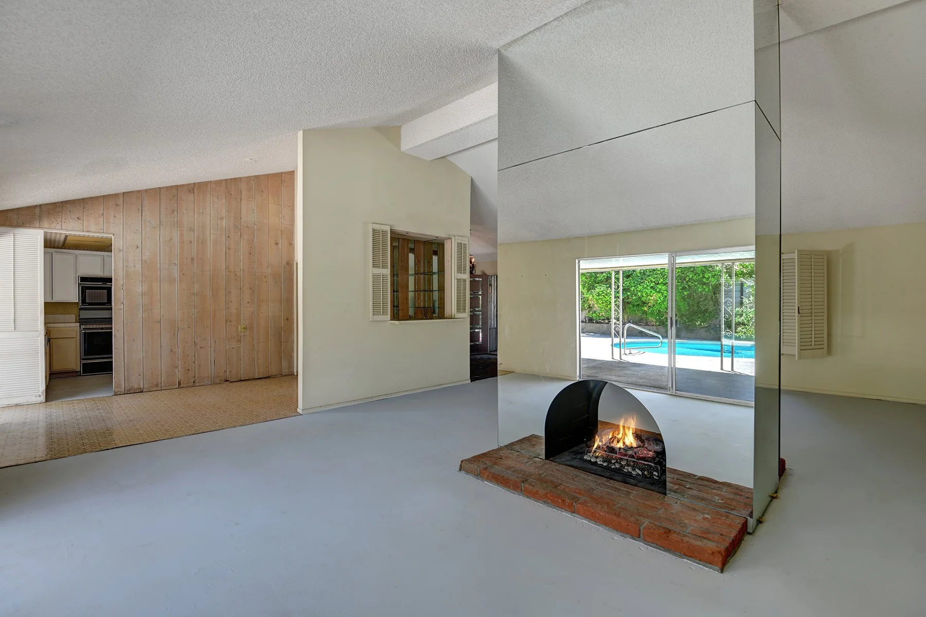DINING ROOM REVERSE TO LIVING AND KITCHEN MLS.jpg