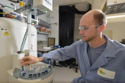 Pathways to Solar Hydrogen Technologies (Leiden, The Netherlands)