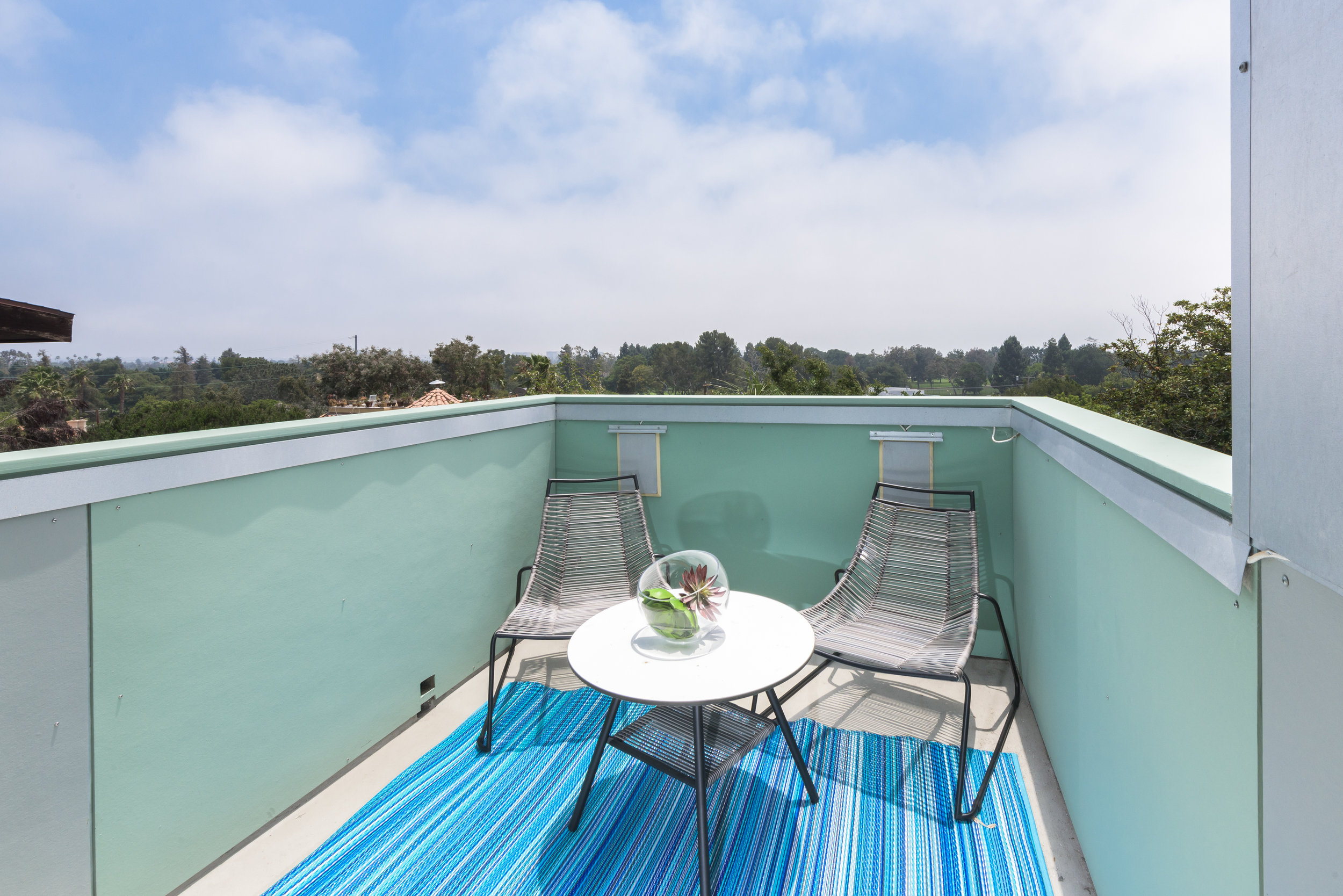 1717 Sunset Ave, Santa Monica 90405- Michelle Oliver Luxury Real Estate