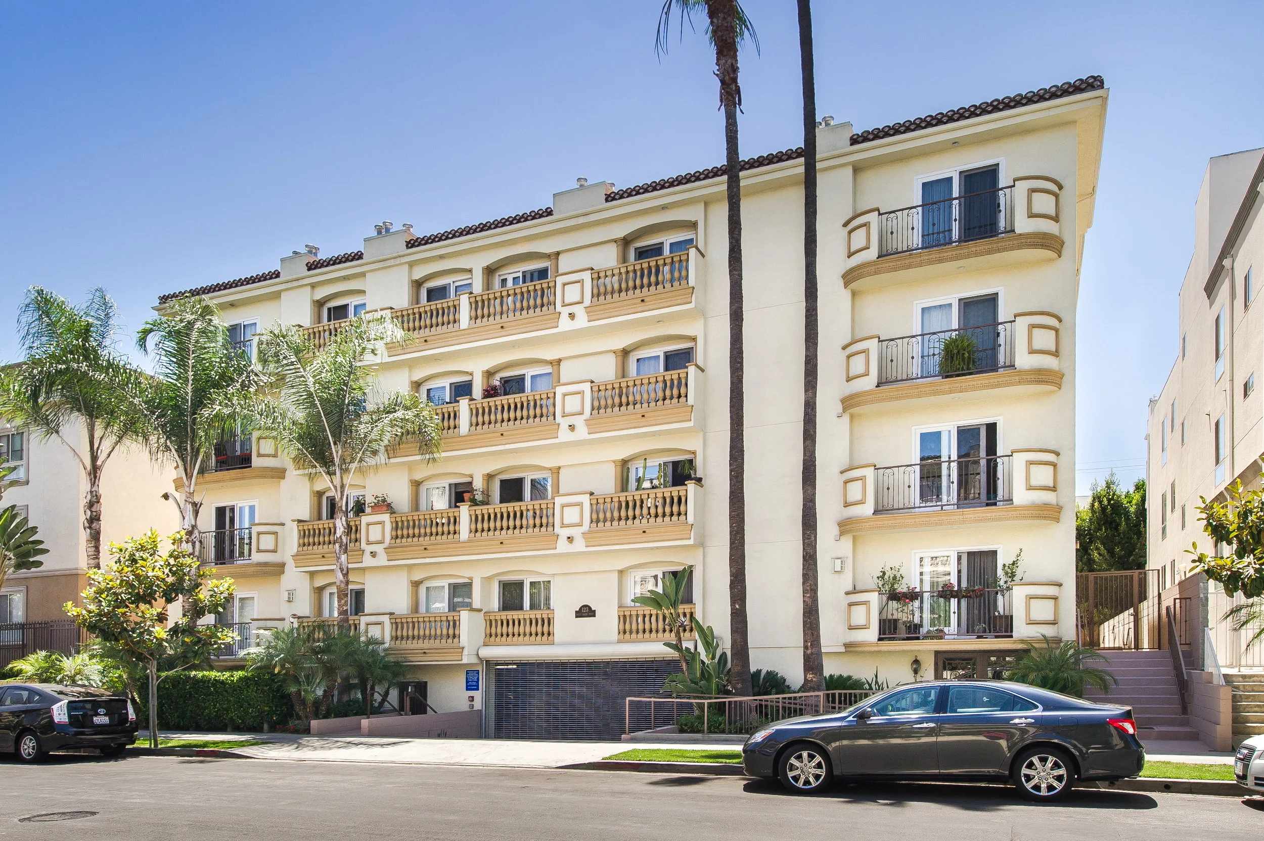 123 S Clark Drive, West Hollywood 90048