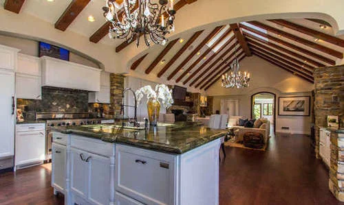 10048 Cielo Drive, Beverly Hills 90201