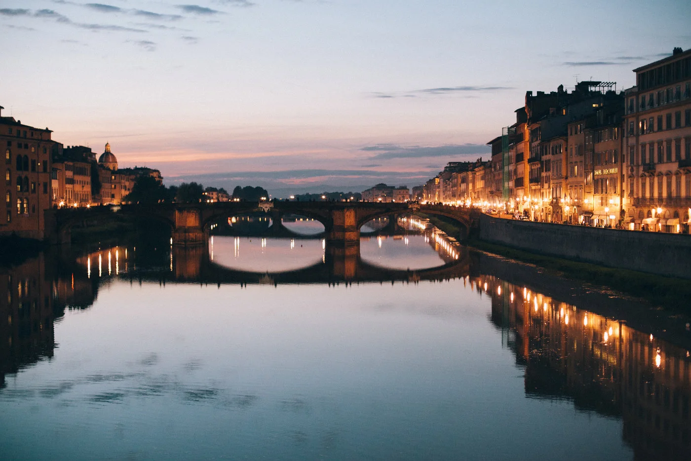 Florence Arno at Night.jpg
