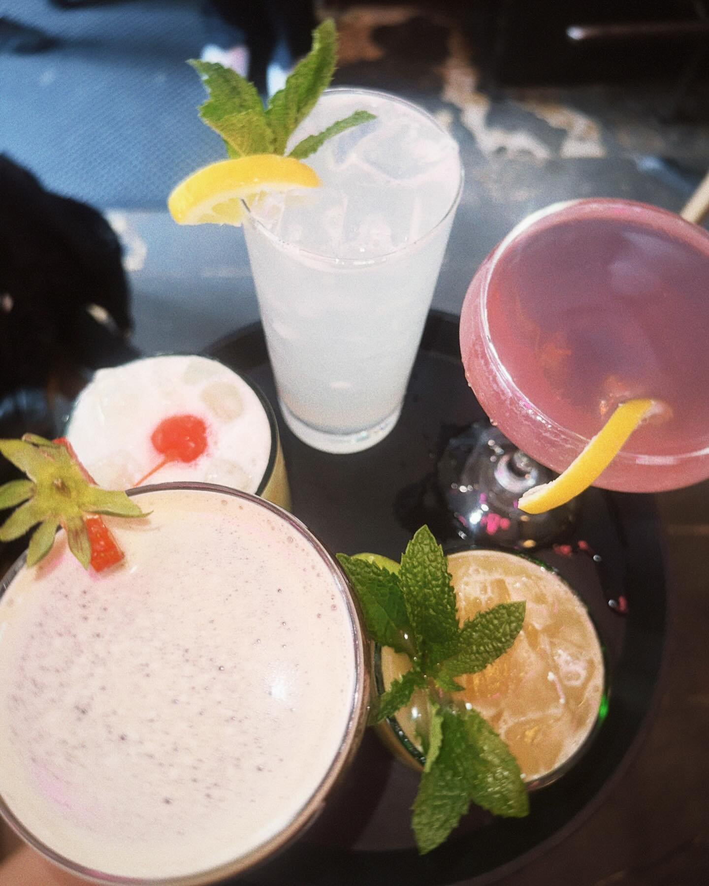 🍸🍹sippin on some sunshine with our seasonal cocktails! Come try these BRAND NEW refreshing drinks! 1/2 off on our happy hour!