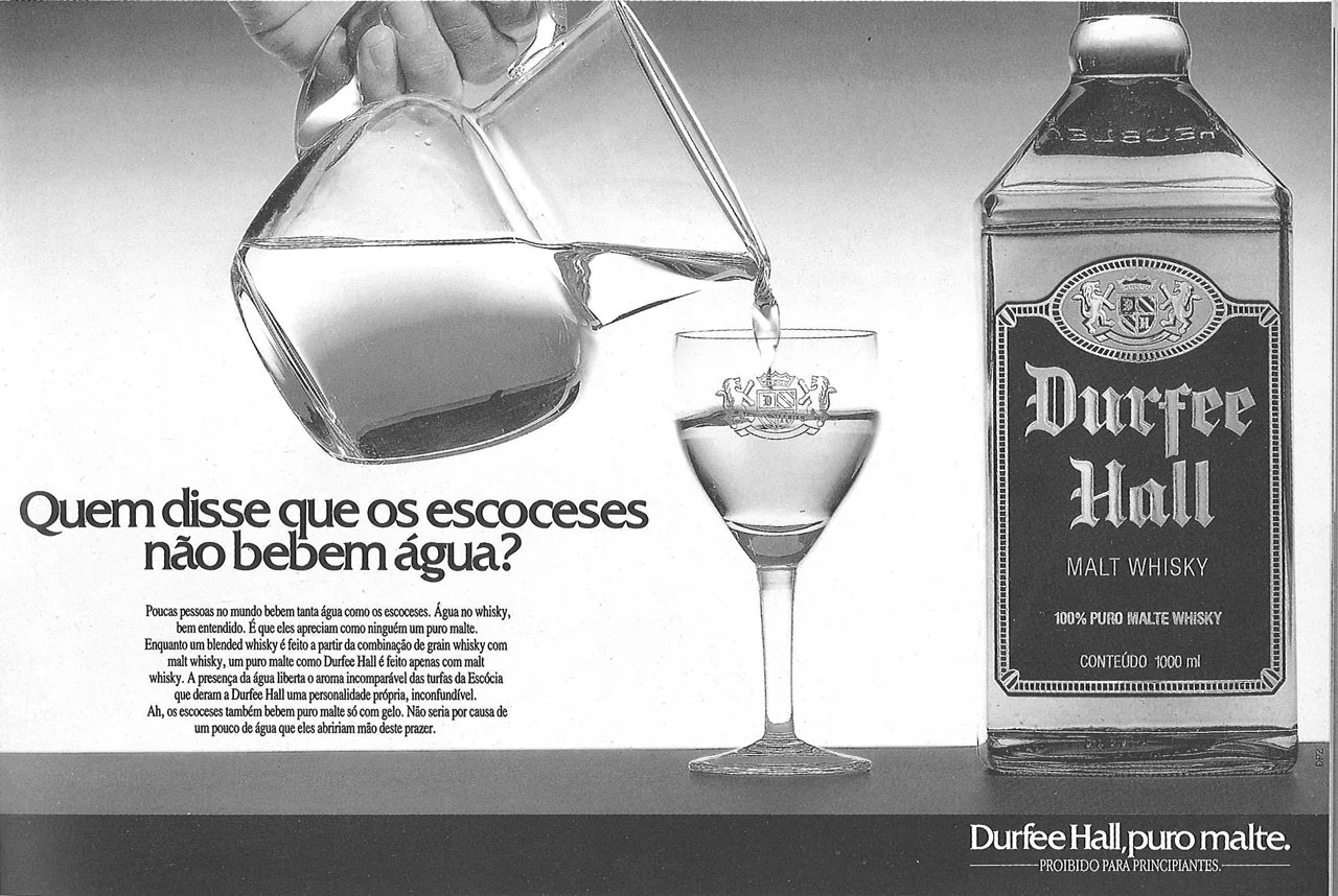 Durfee Hall - Água