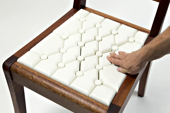 diamond tufted detail.jpg
