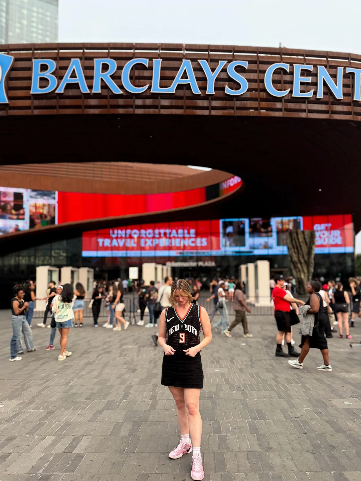 When I debuted my Natasha Cloud knit jersey 🤍🥹

#knitting #wnba #nyliberty @nyliberty