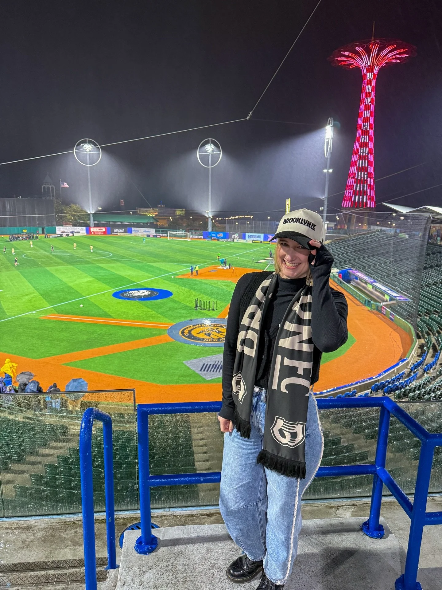 Thank you @brooklynfootballclub for having me! 

Despite the rain, knit club had the best time in Coney Island for the last home game of the season