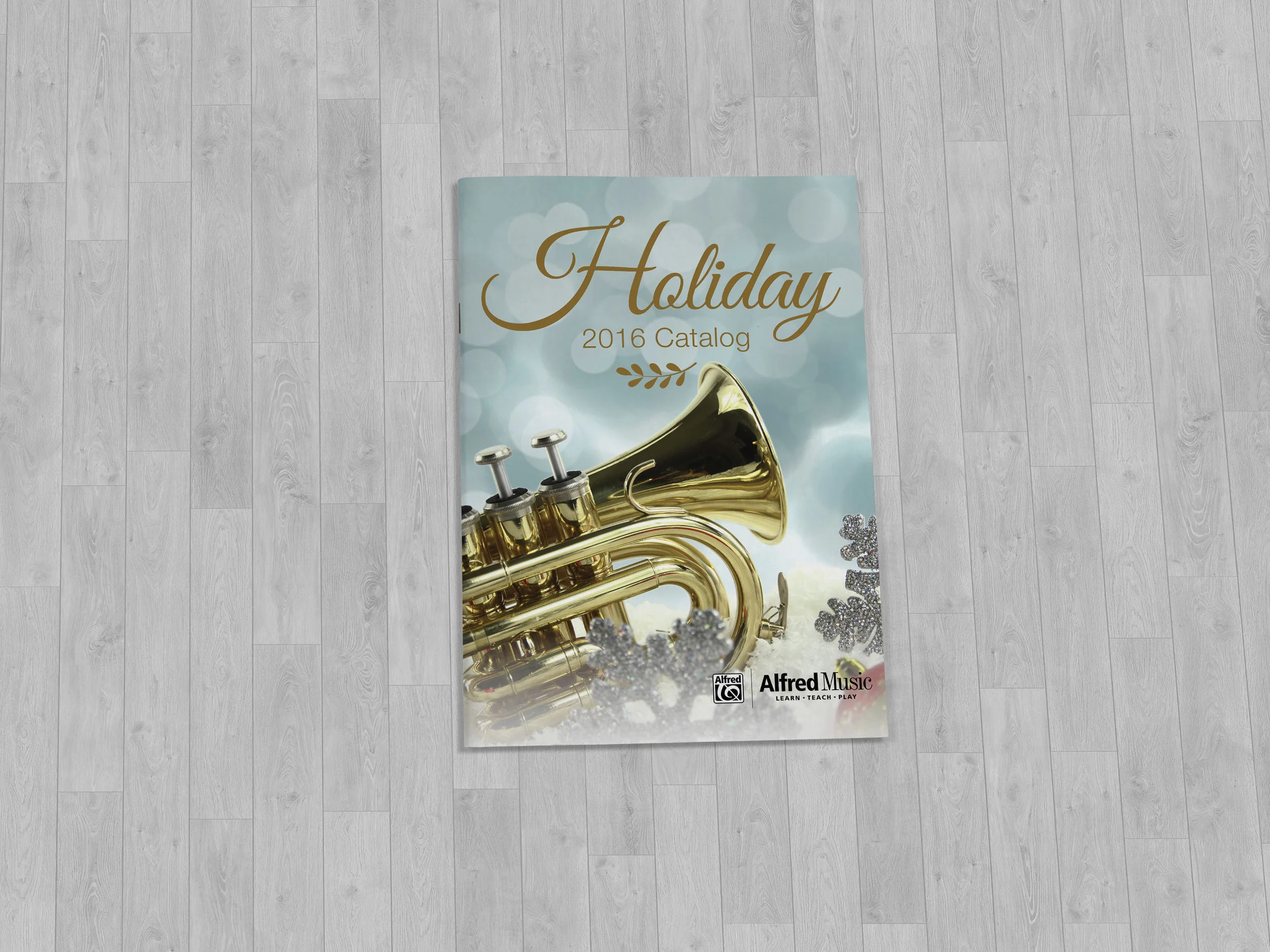 XmasCatalog_mockups_01.jpg