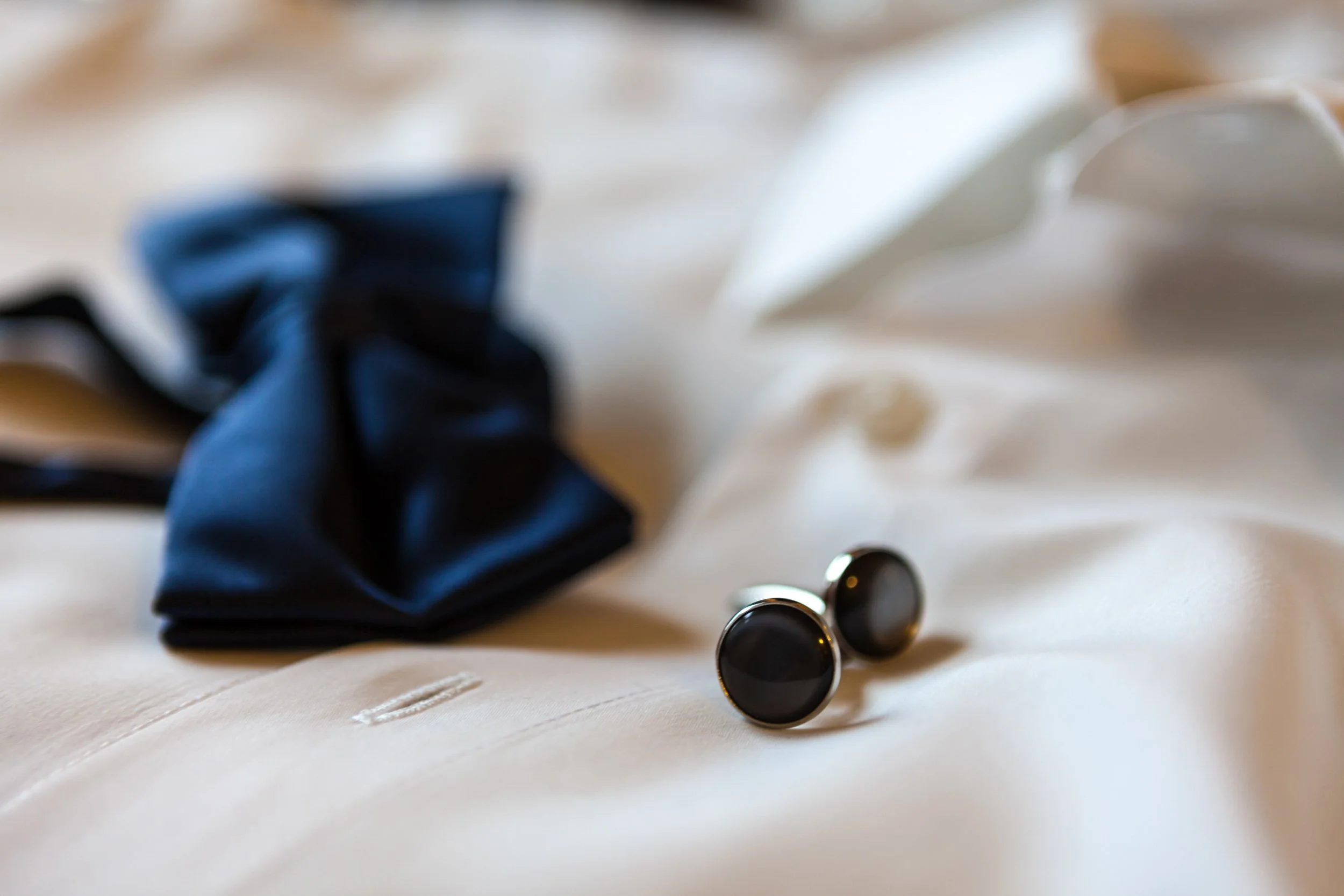  richardson_wiethorn_wedding samples_02.jpg