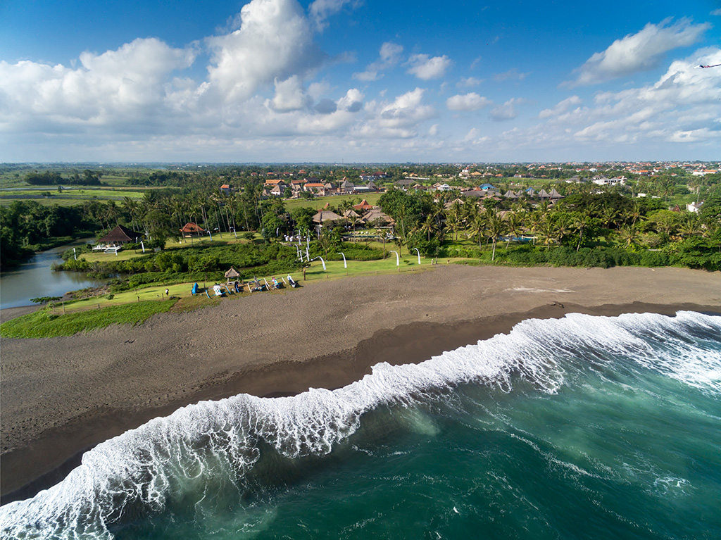 Sungai-Tinggi-Beach-Villa-The-villa-from-above-the-sea.jpg